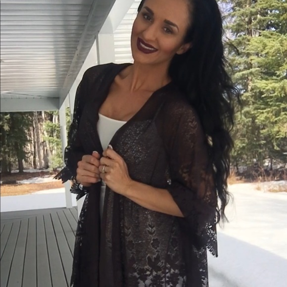 NEW Beautiful elegant lace cardigan - Picture 4 of 8